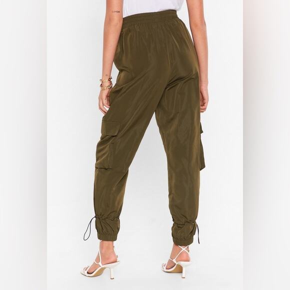 Nasty Gal Cargo Back There High-Waisted Drawstring Pants NWT - Picture 4 of 12